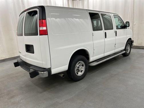 Summit White 2024 Chevrolet Express 2500 Work Van