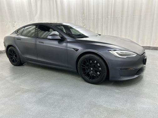 2021 Tesla Model S Plaid