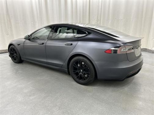 2021 Tesla Model S Plaid
