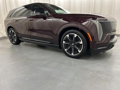 2025 Cadillac Escalade IQ Sport 2