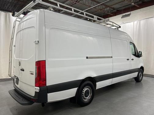2019 Mercedes-Benz Sprinter 2500 High Roof