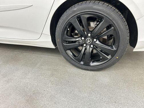 Platinum White Pearl 2021 Acura TLX Base