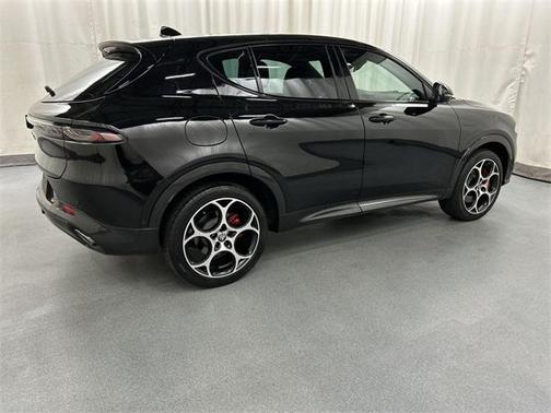 2024 Alfa Romeo Tonale Veloce EAWD