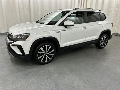 2022 Volkswagen Taos 1.5T SE