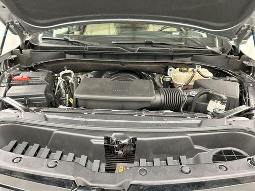 Argent Silver Metallic 2023 Cadillac Escalade ESV Premium Luxury