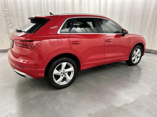 2021 Audi Q3 40 Premium