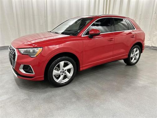 2021 Audi Q3 40 Premium