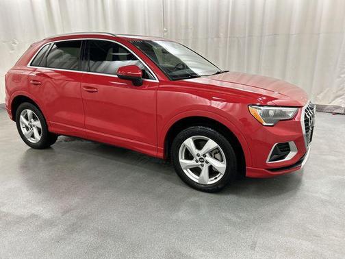 2021 Audi Q3 40 Premium