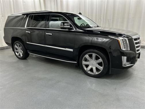2018 Cadillac Escalade ESV Luxury