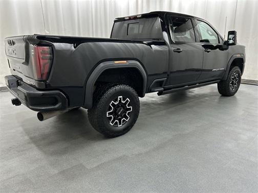 2025 GMC Sierra 2500 AT4