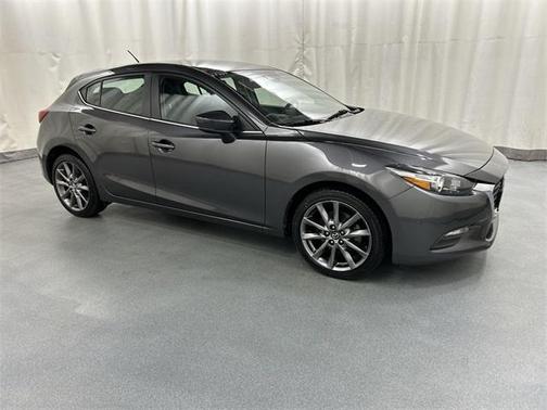 2018 Mazda Mazda3 Touring