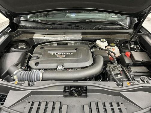 2024 Cadillac XT4 Luxury