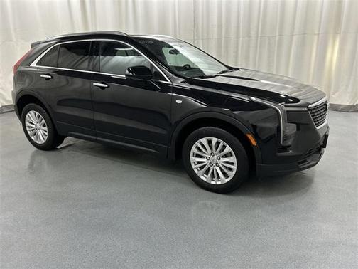 2024 Cadillac XT4 Luxury