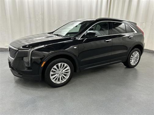 2024 Cadillac XT4 Luxury