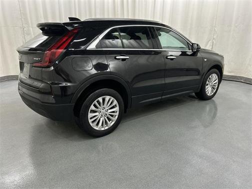 2024 Cadillac XT4 Luxury