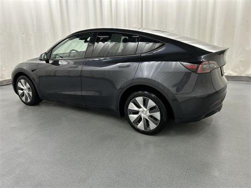2024 Tesla Model Y Long Range Dual Motor All-Wheel Drive