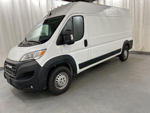 Bright White Clearcoat 2025 RAM ProMaster 2500 Tradesman