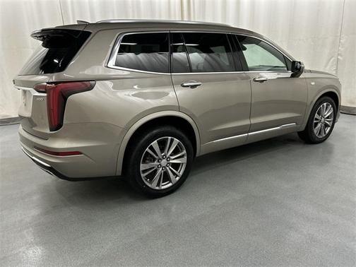 2023 Cadillac XT6 Premium Luxury AWD