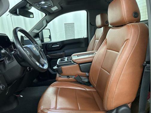 Lakeshore Blue Metallic 2024 Chevrolet Silverado 3500 LT