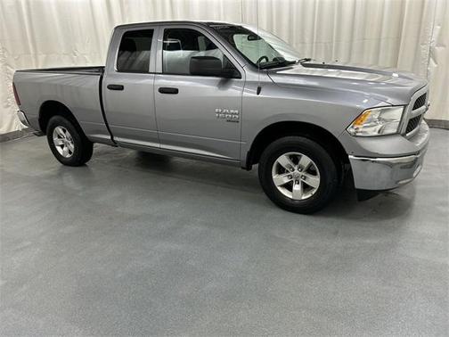 2024 RAM 1500 Classic SLT