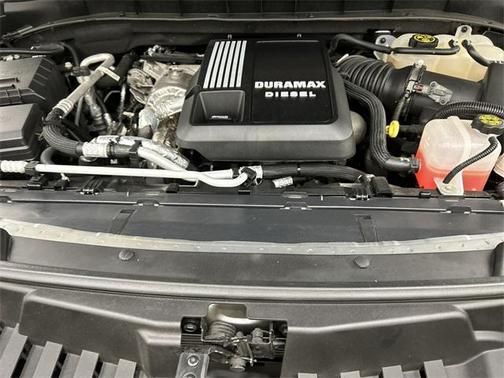 2022 Chevrolet Tahoe 4WD RST