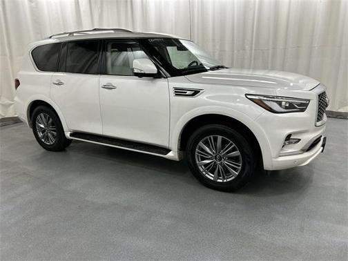 2021 INFINITI QX80 Luxe
