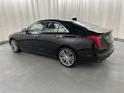 2025 Cadillac CT4 Premium Luxury RWD