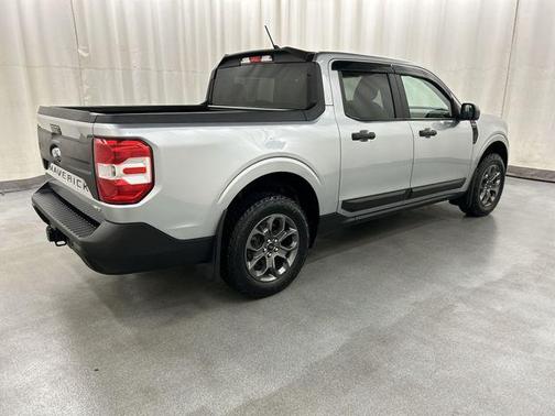 Iconic Silver Metallic 2024 Ford Maverick XLT