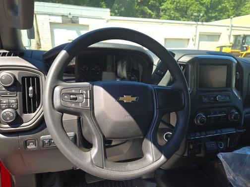 2025 Chevrolet Silverado 3500 WT