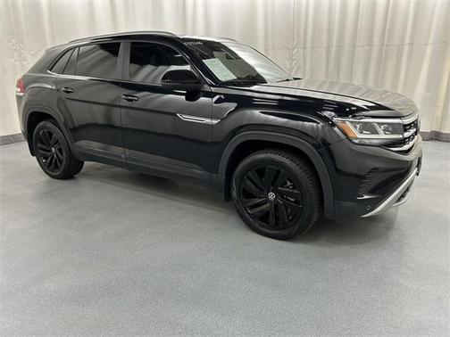2022 Volkswagen Atlas Cross Sport 3.6L V6 SE w/Technology