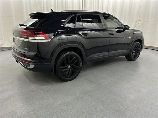 2022 Volkswagen Atlas Cross Sport 3.6L V6 SE w/Technology