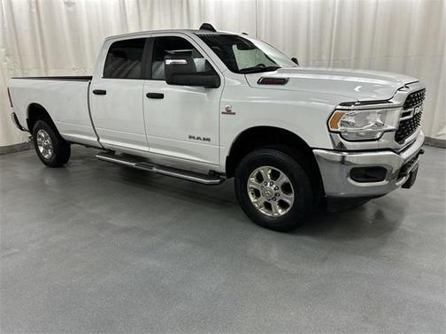 2023 RAM 2500 Big Horn Crew Cab 4x4 8' Box