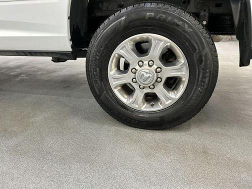 2023 RAM 2500 Big Horn Crew Cab 4x4 8' Box