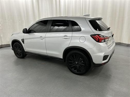 2024 Mitsubishi Outlander Sport 2.0 LE