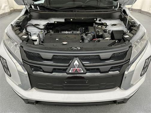 2024 Mitsubishi Outlander Sport 2.0 LE