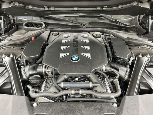 Frozen Deep Grey 2023 BMW 760 i xDrive