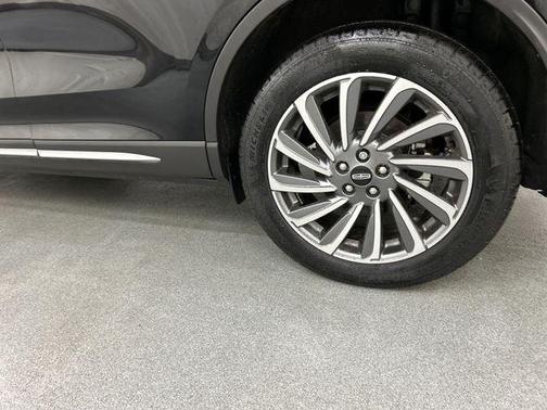 2025 Lincoln Corsair Reserve