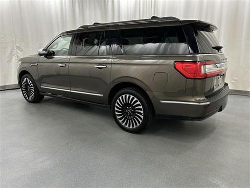 2019 Lincoln Navigator L Black Label
