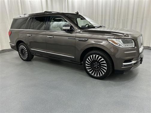 2019 Lincoln Navigator L Black Label