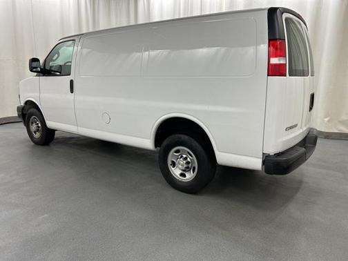 2021 Chevrolet Express 2500 RWD 2500 Regular Wheelbase WT
