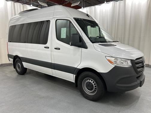 2024 Mercedes-Benz Sprinter 2500 Standard Roof