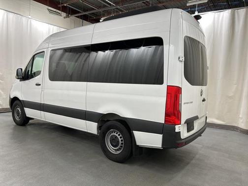 2024 Mercedes-Benz Sprinter 2500 Standard Roof
