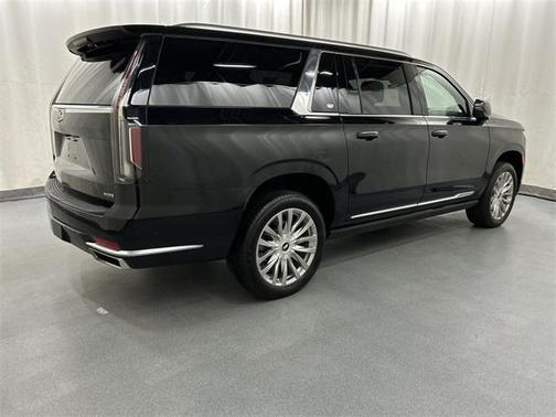 2024 Cadillac Escalade ESV Premium Luxury