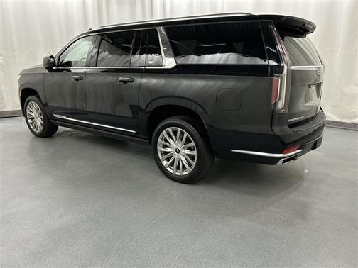 2024 Cadillac Escalade ESV Premium Luxury