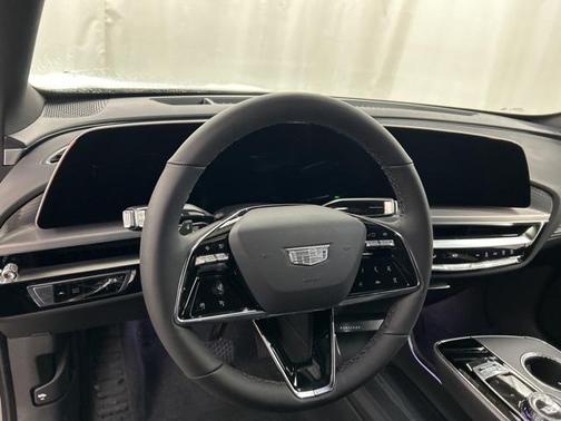 2025 Cadillac LYRIQ Luxury w/1SC