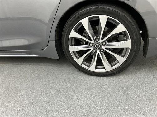 2021 Nissan Maxima 3.5 Platinum