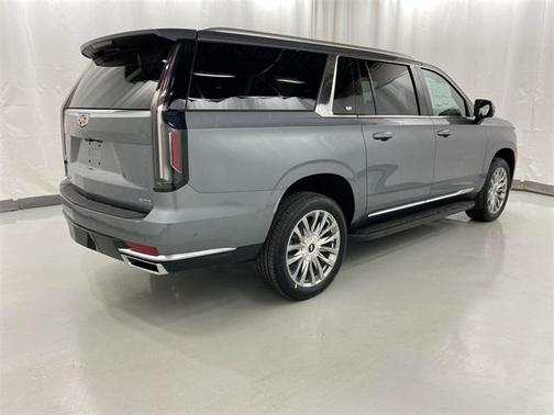 2022 Cadillac Escalade ESV Premium Luxury
