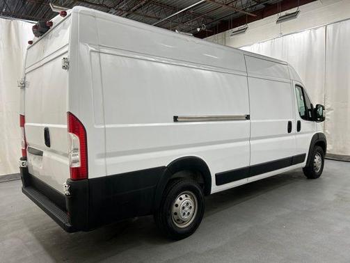 Bright White Clearcoat 2023 RAM ProMaster 3500 High Roof