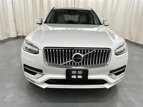 2022 Volvo XC90 Recharge Plug-In Hybrid T8 Inscription Expression 6 Passenger