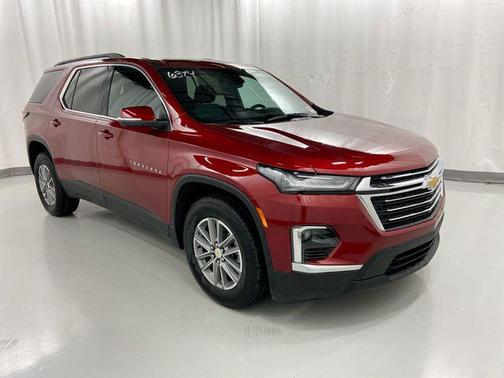 2022 Chevrolet Traverse LT Cloth